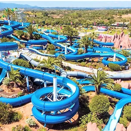 דירה Lovely Beachfront With Aircon/wifi פורטימאו